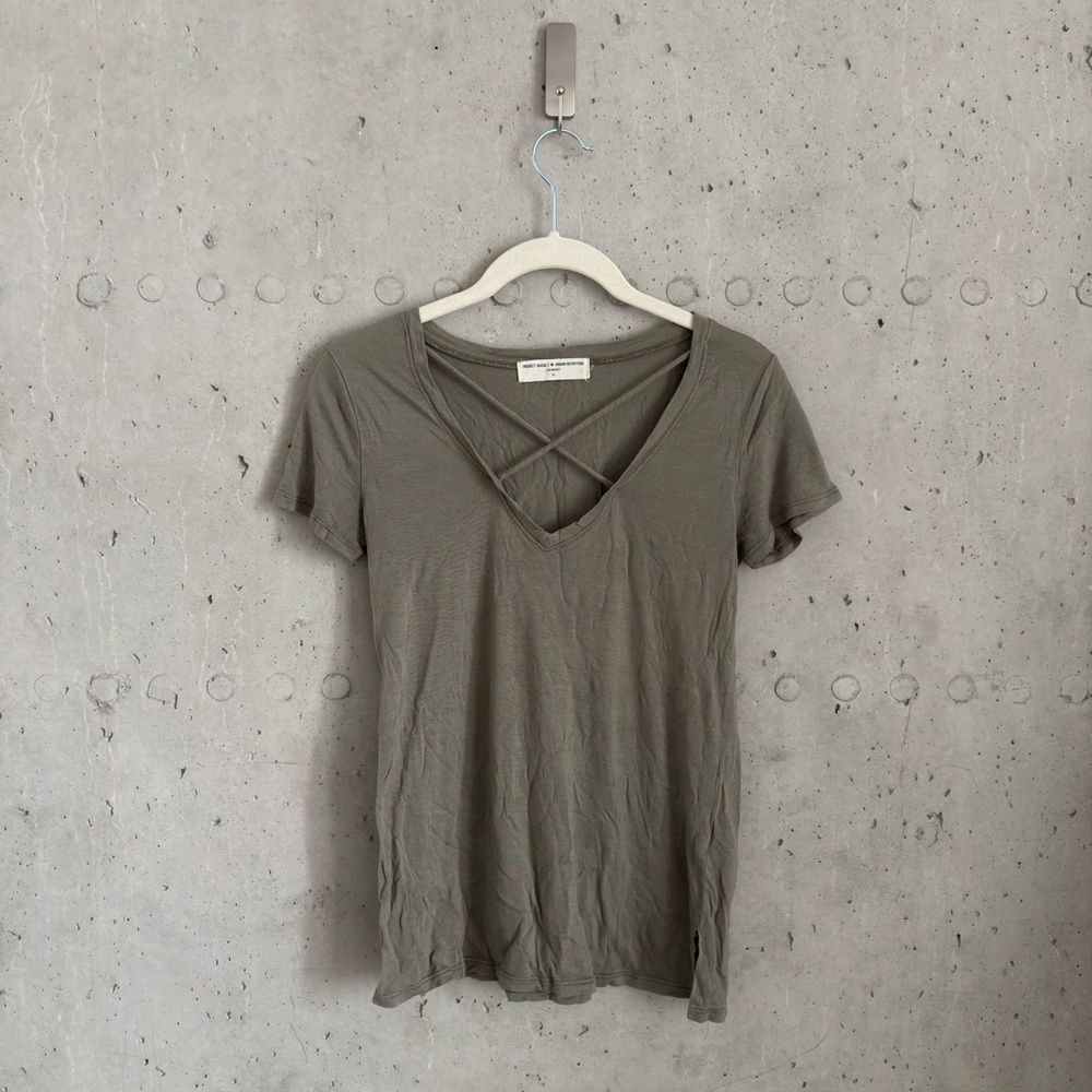 UO STRAPPY TEE